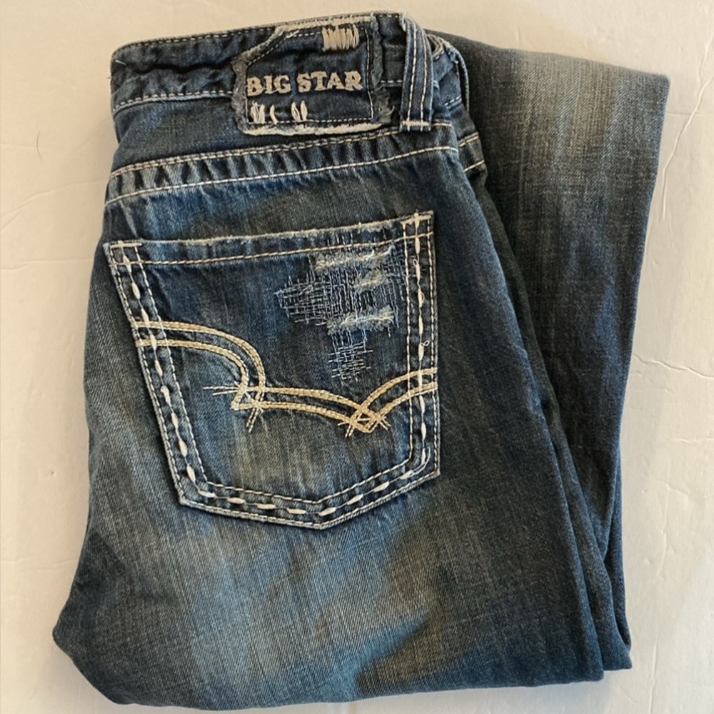 Big Star blue jeans Dylan boyfriend F17 distressed awesome stitching 28L